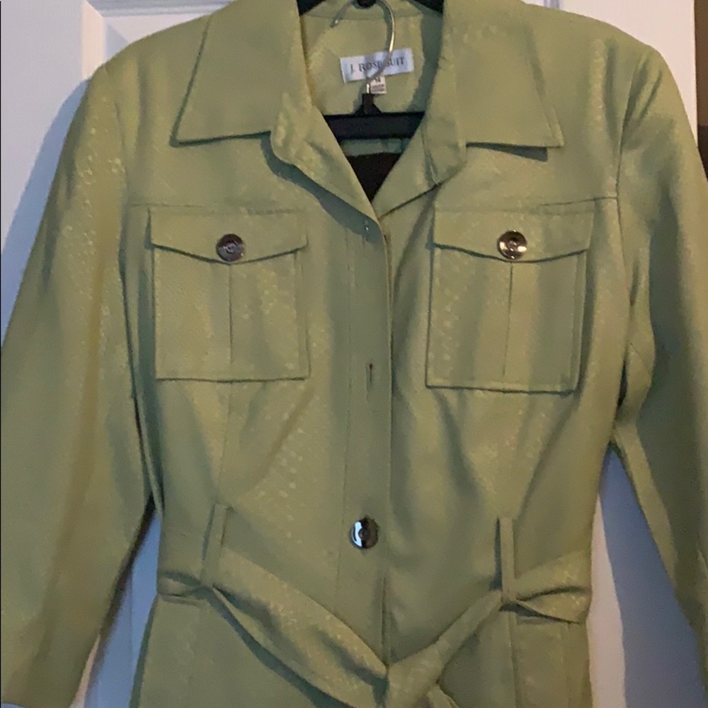 Women pant suit